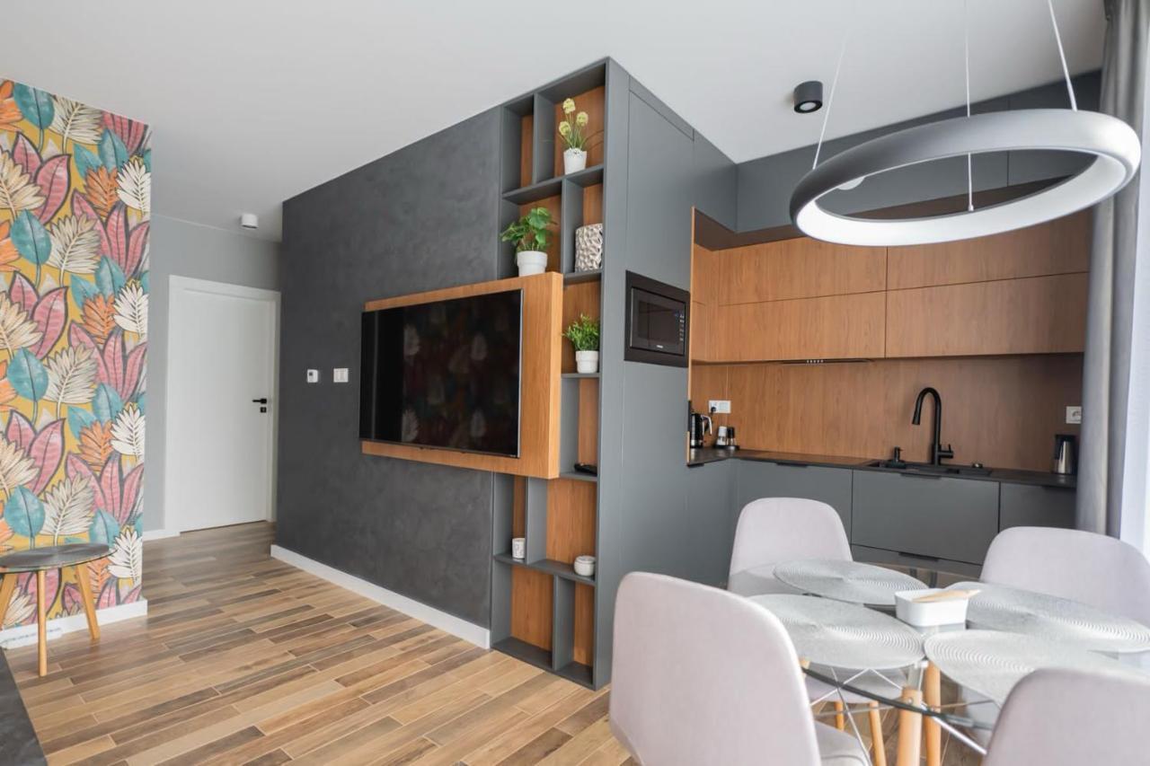 Stonehill24 - Apartament & Spa 스클라르스카포렘바 외부 사진